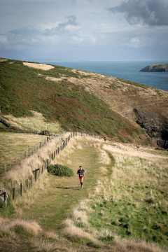 Abersoch-Half-Marathon-2024-Sam-Beaumont-A7407565