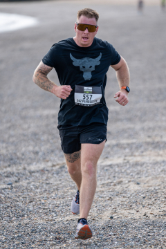 Abersoch-Half-Marathon-2024-Sam-Beaumont-A7408007